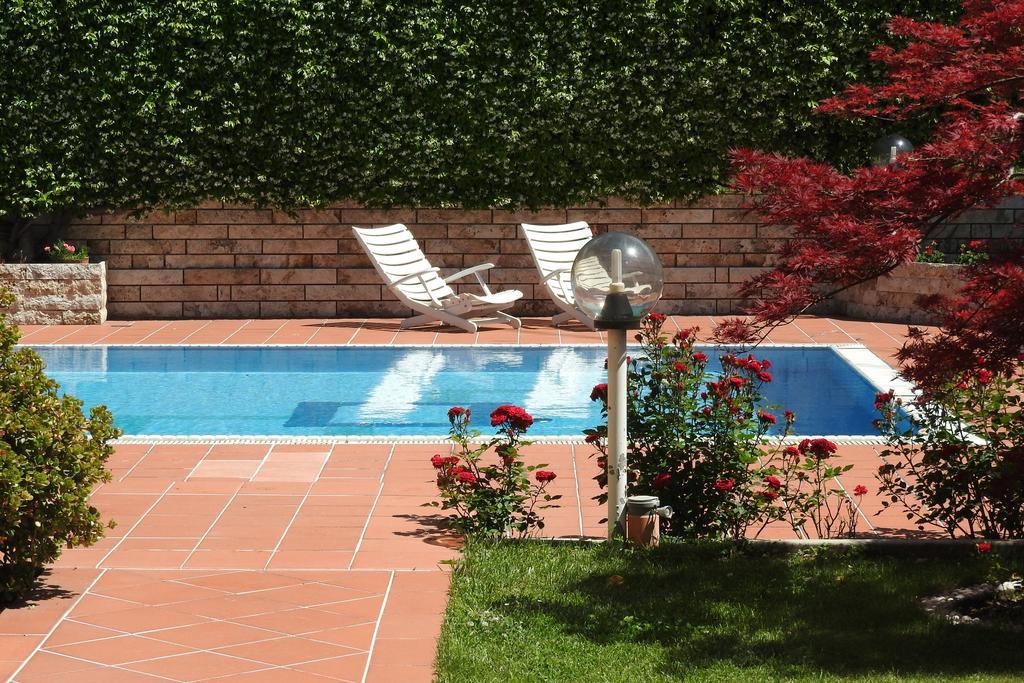 Villa Fiori Μαλτσεζίνε Εξωτερικό φωτογραφία