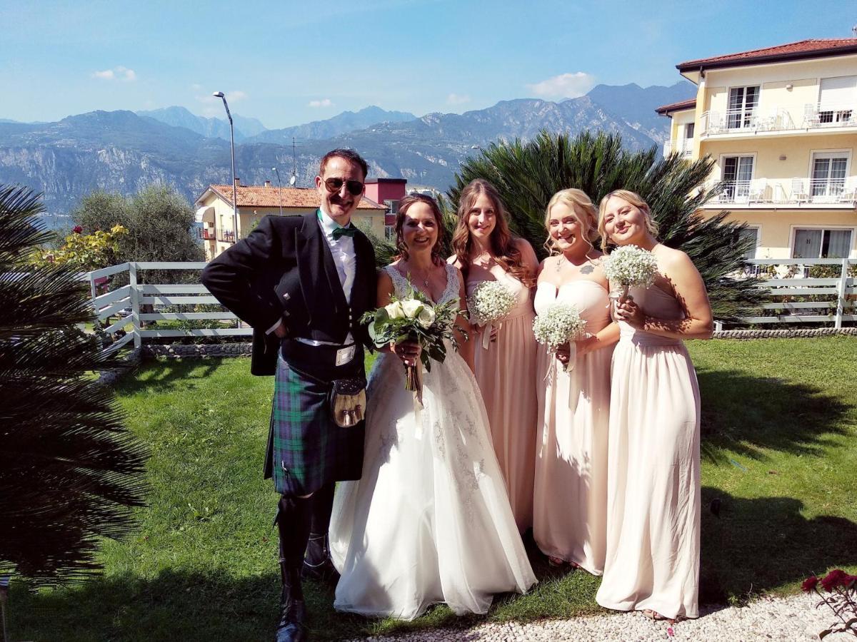 Villa Fiori Μαλτσεζίνε Εξωτερικό φωτογραφία